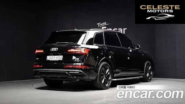 AUDI Q7 (4M) 55 TFSI Quattro Premium 2022 — photo 2 sur 20