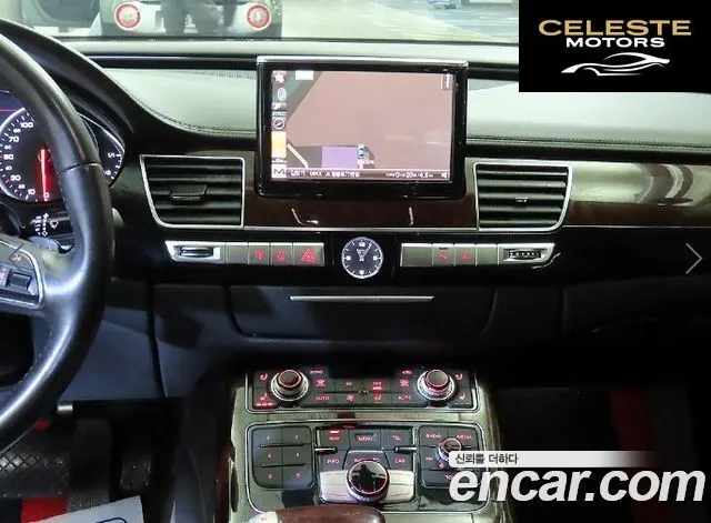 AUDI A8 4.2 FSI Quattro 2011 — photo 11 sur 26