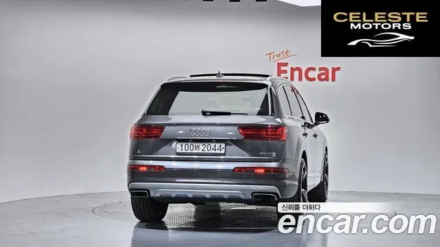 AUDI Q7 (4M) 45 TFSI Quattro 2019 — photo 4 sur 31