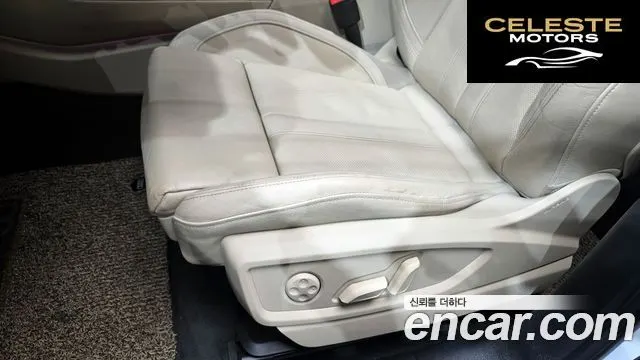 AUDI Q5 (FY) 40 TDI Quattro Premium 2021 — photo 32 sur 35