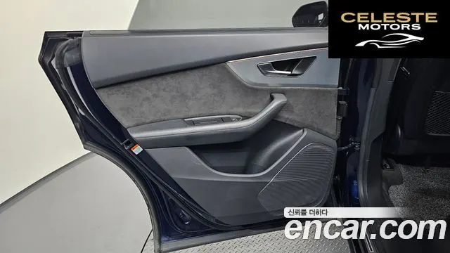 AUDI Q8 (4M) 45 TDI Quattro Premium 2020 — photo 15 sur 36