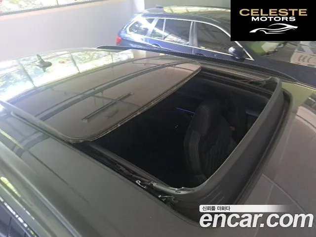 AUDI Q8 (4M) 55 TFSI Quattro Premium 2021 — photo 10 sur 20