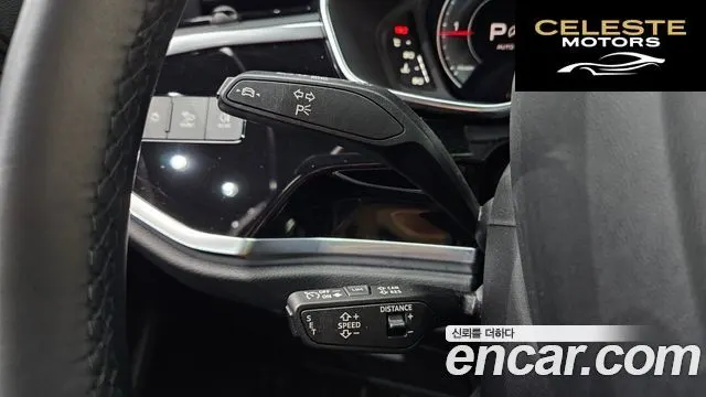 AUDI Q3 (F3) 35 TDI Premium 2023 — photo 22 sur 31
