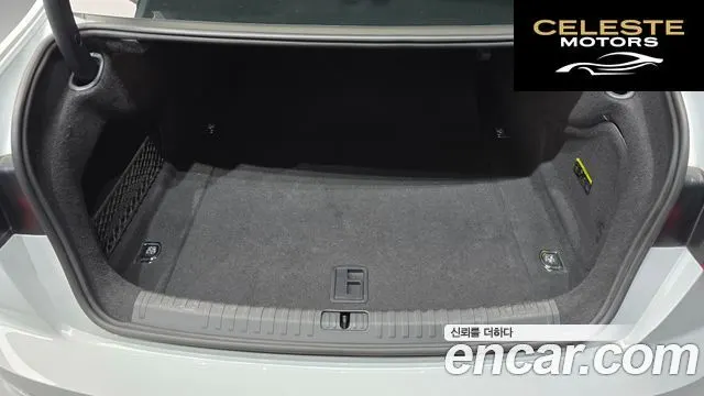AUDI A6 (C8) 40 TDI 2021 — photo 31 sur 31