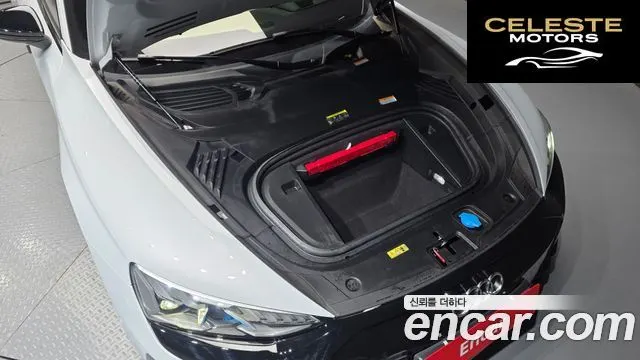 AUDI e-GT GT Quattro Premium 2022 — photo 6 sur 41