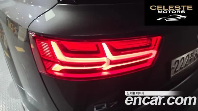 AUDI Q7 (4M) 45 TFSI Quattro 2019 — photo 9 sur 32
