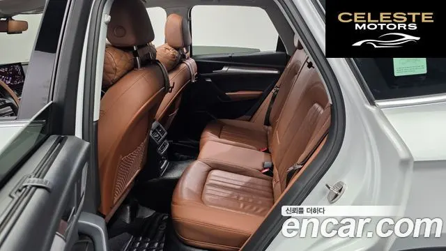 AUDI Q5 (FY) 45 TFSI Quattro 2023 — photo 16 sur 32