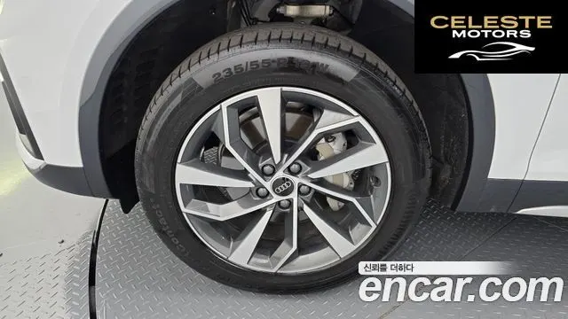 AUDI Q5 (FY) 45 TFSI Quattro 2023 — photo 5 sur 32
