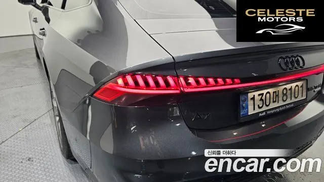 AUDI A7 (4K) 55 TFSI Quattro Premium 2022 — photo 9 sur 31