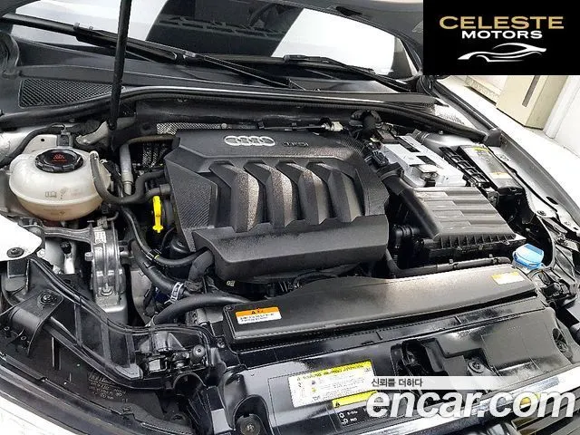 AUDI A3 40 TFSI 2018 — photo 6 sur 26
