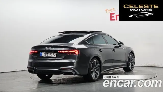 AUDI A5 (F5) 40 TFSI Quattro Premium Sportback 2022 — photo 2 sur 38