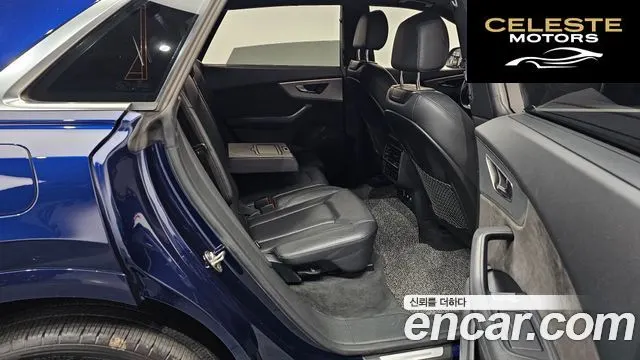 AUDI Q8 (4M) 45 TDI Quattro Premium 2020 — photo 17 sur 36