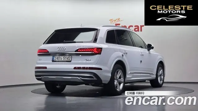 AUDI Q7 (4M) 45 TDI Quattro 2022 — photo 2 sur 38