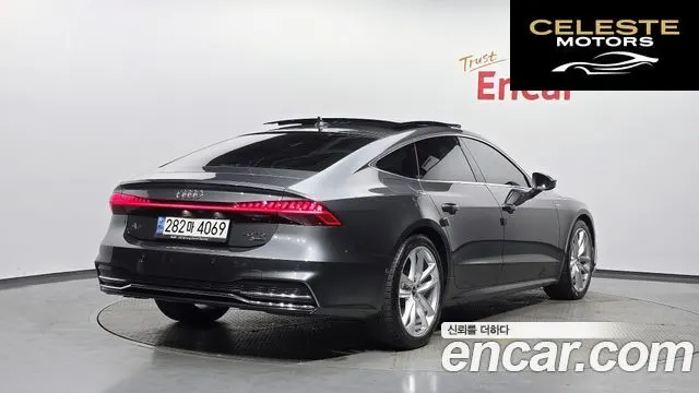 AUDI A7 (4K) 45 TDI Quattro Premium 2022 — photo 2 sur 30