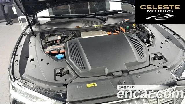 AUDI e-55 Quattro Sportback 2023 — photo 6 sur 20
