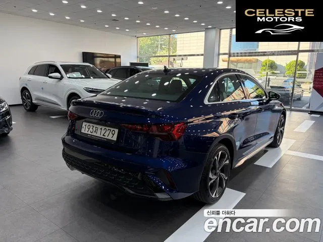 AUDI A3 (8Y) 40 TFSI Premium 2025 — photo 2 sur 26