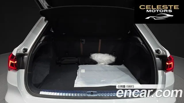 AUDI Q3 (F3) 35 TDI Premium 2025 — photo 26 sur 32