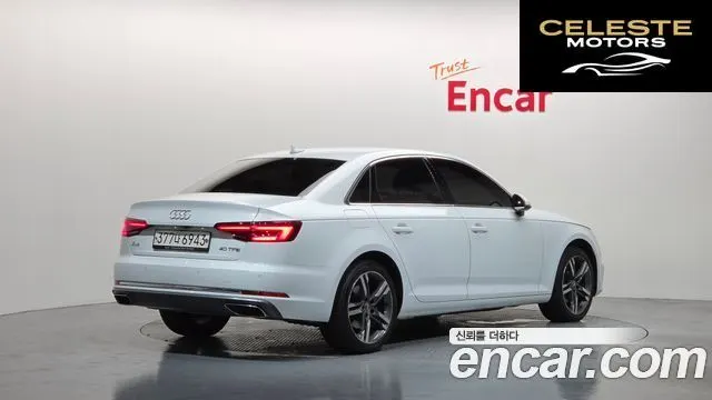 AUDI A4 (B9) 40 TFSI Premium 2019 — photo 2 sur 35