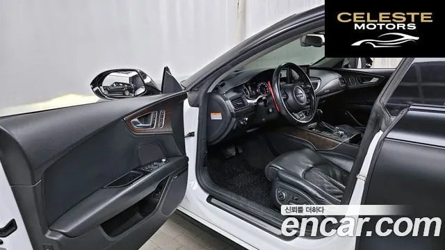 AUDI A7 3.0 TFSI Quattro 2012 — photo 10 sur 26