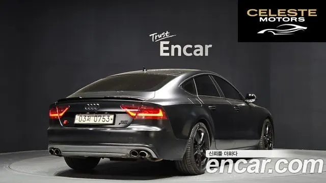 AUDI A7 3.0 TFSI Quattro 2012 — photo 2 sur 26