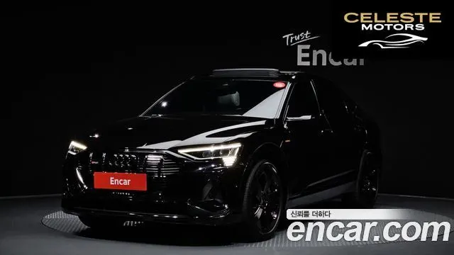 AUDI e-55 Quattro Sportback 2022 — photo 35 sur 40