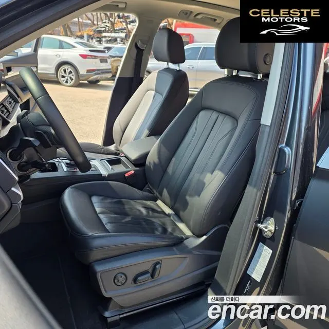 AUDI Q5 (FY) 45 TFSI Quattro Premium 2022 — photo 9 sur 25