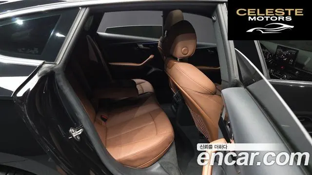 AUDI A5 (F5) 40 TDI Quattro Premium Sportback 2021 — photo 17 sur 35