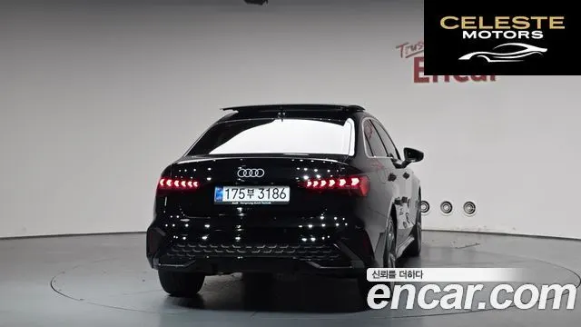 AUDI A3 (8Y) 40 TFSI Premium 2025 — photo 3 sur 32