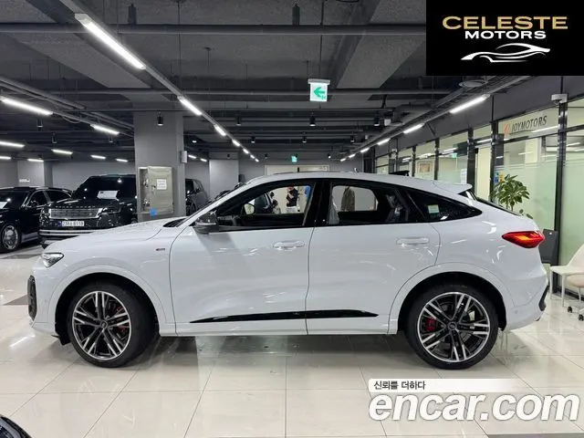 AUDI Q5 (80A) 45 TFSI Quattro S Line Noir Edition Sportback 2025 — photo 2 sur 21