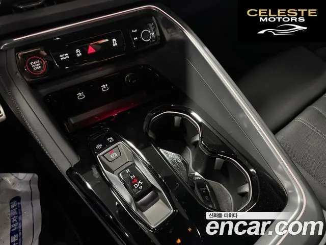 AUDI Q5 (80A) 45 TFSI Quattro S Line Noir Edition Sportback 2025 — photo 6 sur 21