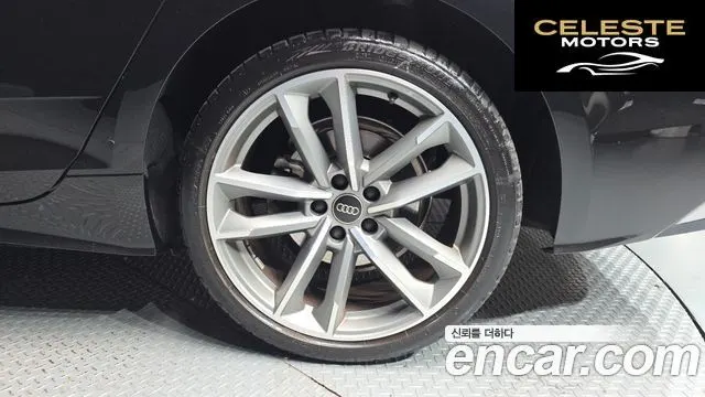 AUDI A5 (F5) 40 TDI Quattro Premium Sportback 2021 — photo 6 sur 35