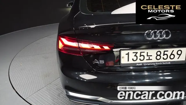 AUDI A5 (F5) 40 TDI Quattro Premium Sportback 2021 — photo 8 sur 35