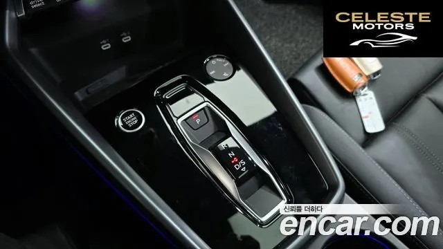 AUDI A3 (8Y) 40 TFSI Premium 2025 — photo 12 sur 31