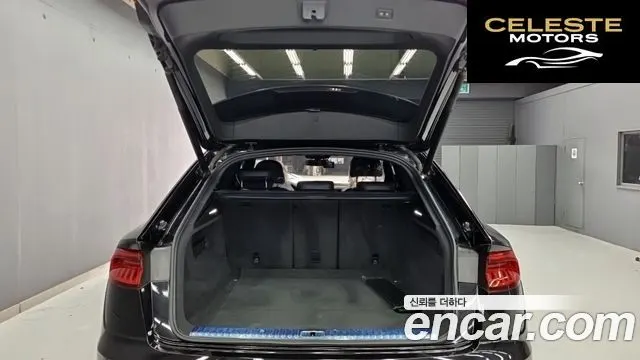 AUDI Q8 (4M) 45 TDI Quattro Premium 2021 — photo 17 sur 23