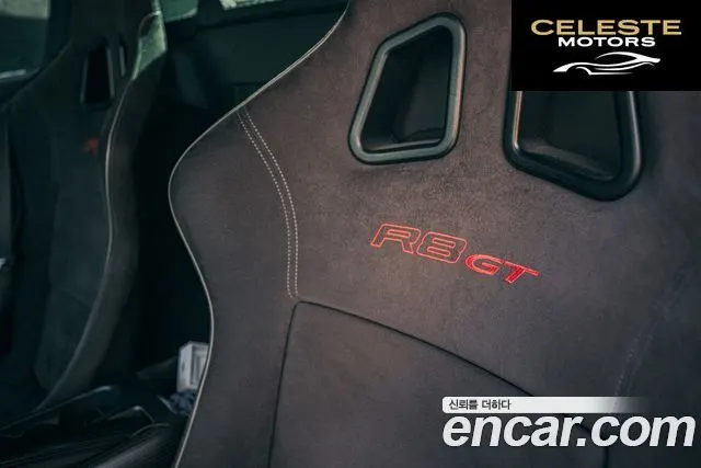 AUDI R8 5.2 V10 GT Spyder 2012 — photo 9 sur 15