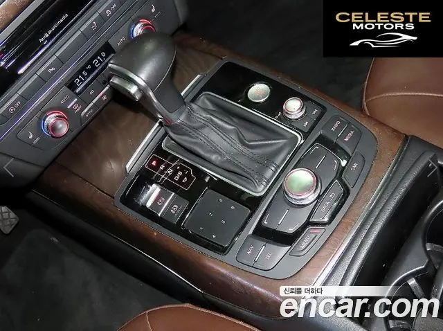 AUDI A7 3.0 TFSI Quattro Dynamic 2013 — photo 12 sur 26