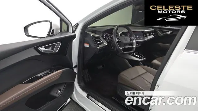 AUDI Q4 e-(F4) 40 Premium 2023 — photo 13 sur 41