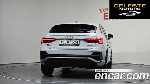 AUDI Q3 (F3) 35 TDI Premium Sportback 2024 — photo 4 sur 31