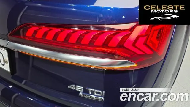 AUDI Q7 (4M) 45 TDI Quattro 2020 — photo 9 sur 34