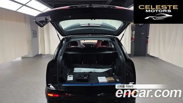 AUDI SQ7 (4M) 4.0 TFSI Quattro 2026 — photo 23 sur 34