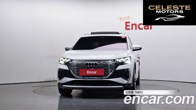AUDI Q4 e-(F4) 45 Premium 2025 — photo 3 sur 26