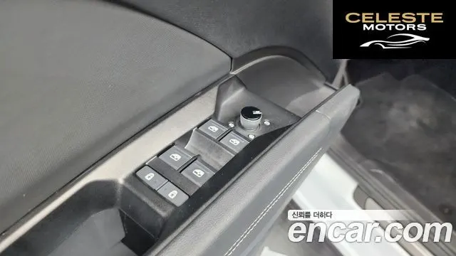 AUDI Q4 e-(F4) 40 2023 — photo 34 sur 38