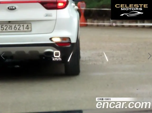 AUDI Q4 e-(F4) 40 Premium 2022 — photo 10 sur 26
