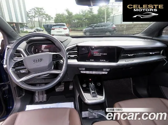 AUDI Q4 e-(F4) 40 Premium 2022 — photo 24 sur 26