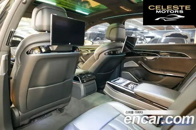 AUDI A8 (D5) 55 TFSI Quattro LWB 2021 — photo 18 sur 26