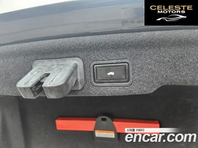 AUDI A8 4.2 TDI Quattro LWB 2013 — photo 18 sur 26