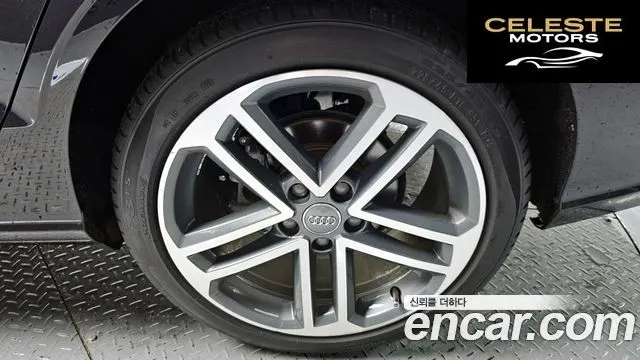 AUDI A3 40 TFSI 2020 — photo 7 sur 33
