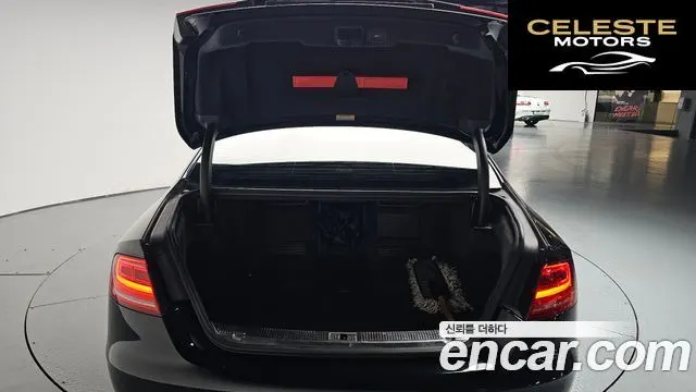 AUDI A8 3.0 TDI Quattro LWB 2014 — photo 40 sur 41
