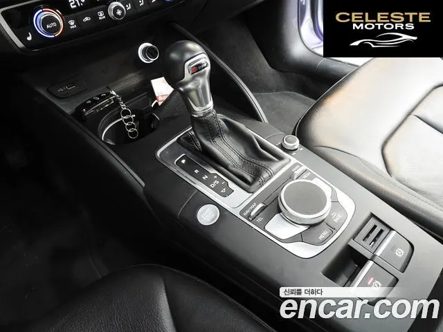 AUDI A3 40 TFSI 2018 — photo 9 sur 26