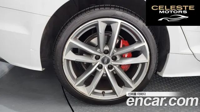 AUDI A5 (F5) 40 TDI Quattro Premium Sportback 2020 — photo 5 sur 32